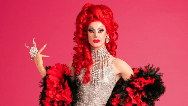 Review: Divina de Campo – I Do&nbsp;Think